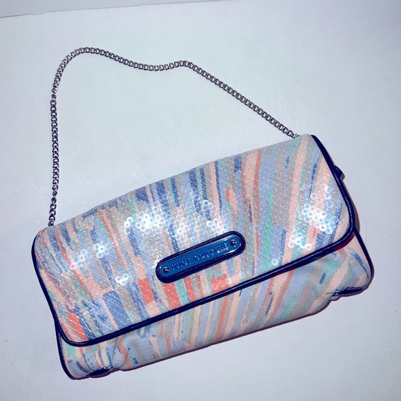Juicy Couture Clutch - Picture 2 of 9